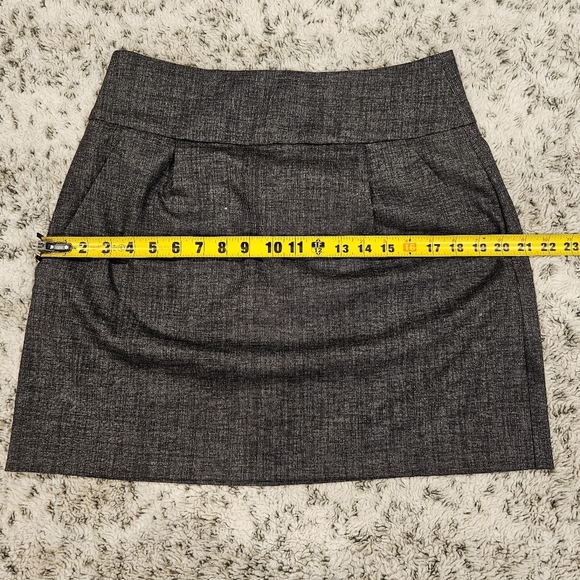 Theory SZ 12 Gray Wool Blend Pleated Schoolgirl Mini Skirt With Pockets Back Zip - Picture 7 of 9